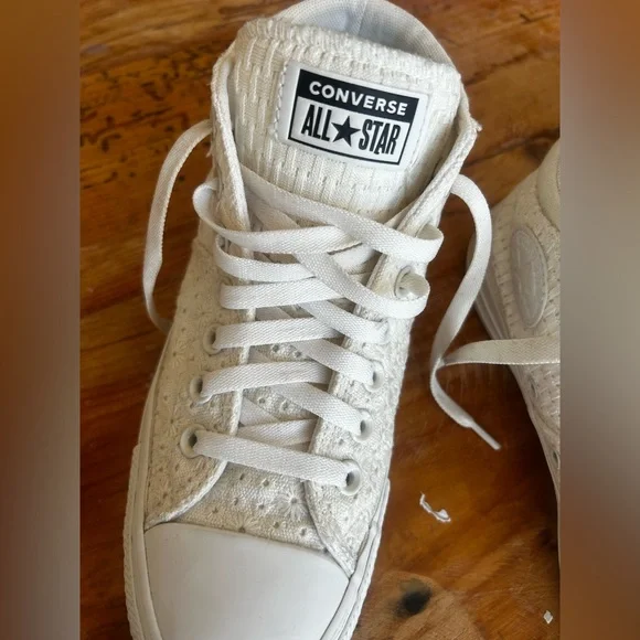 Converse Chuck Taylor Shoreline Mid Top Off White Sneaker Women Size 8 - Picture 6 of 12